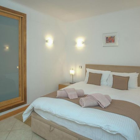 Casa Monte Cristo Apartments - Lemon ลากอส ภายนอก รูปภาพ
