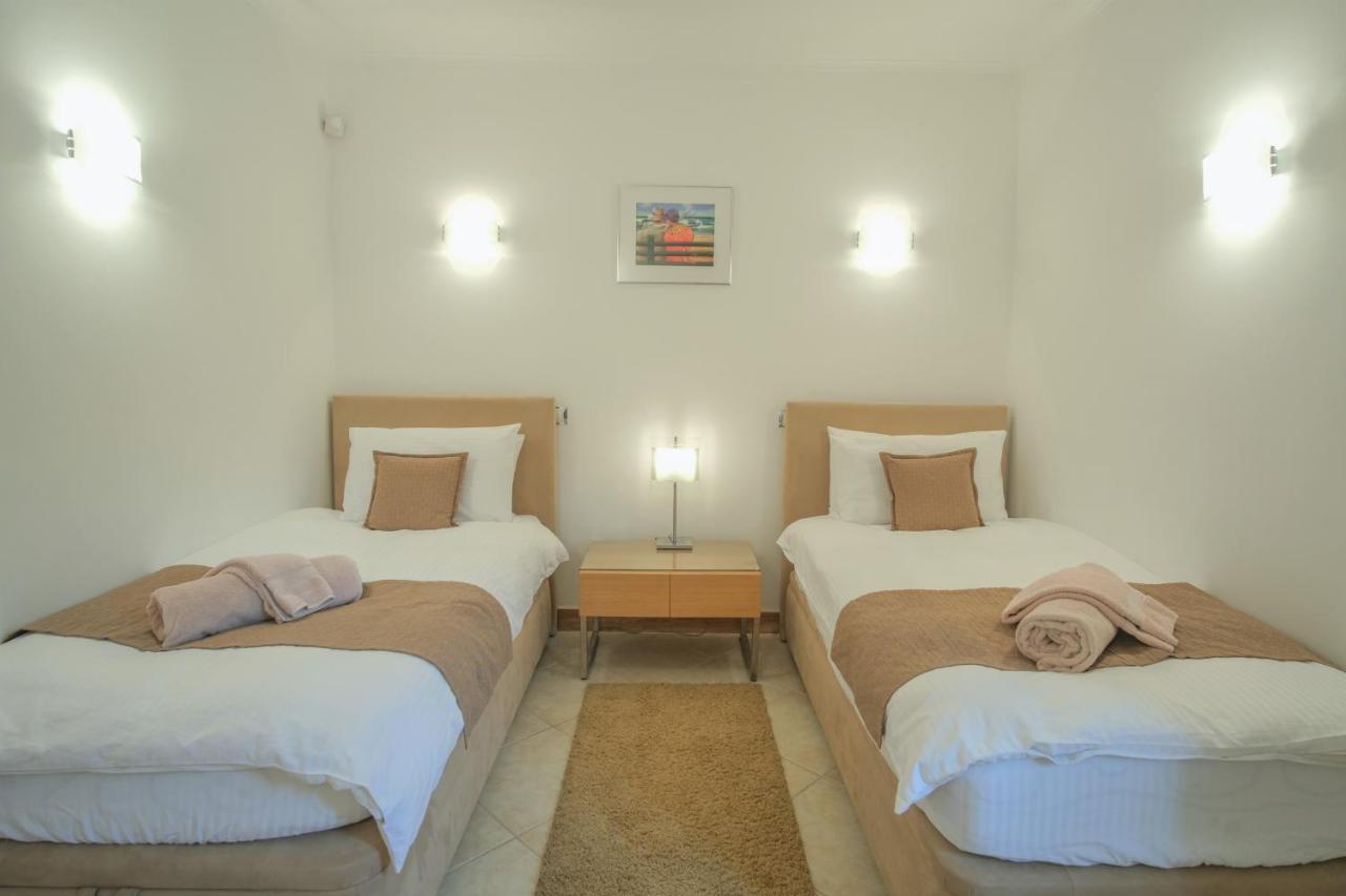 Casa Monte Cristo Apartments - Lemon ลากอส ภายนอก รูปภาพ