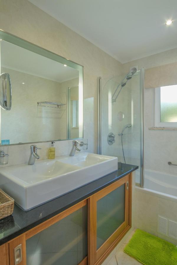 Casa Monte Cristo Apartments - Lemon ลากอส ภายนอก รูปภาพ